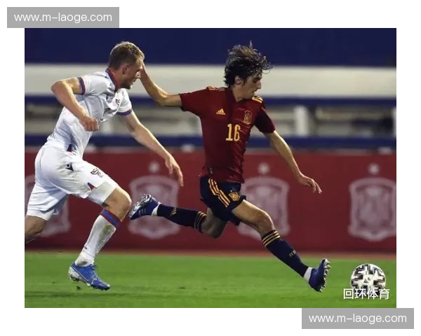 里昂冬窗投入1400万欧 债务压力下引援策略仍具针对性 里昂冬窗投入1400万欧 债务压力下引援策略仍具针对性